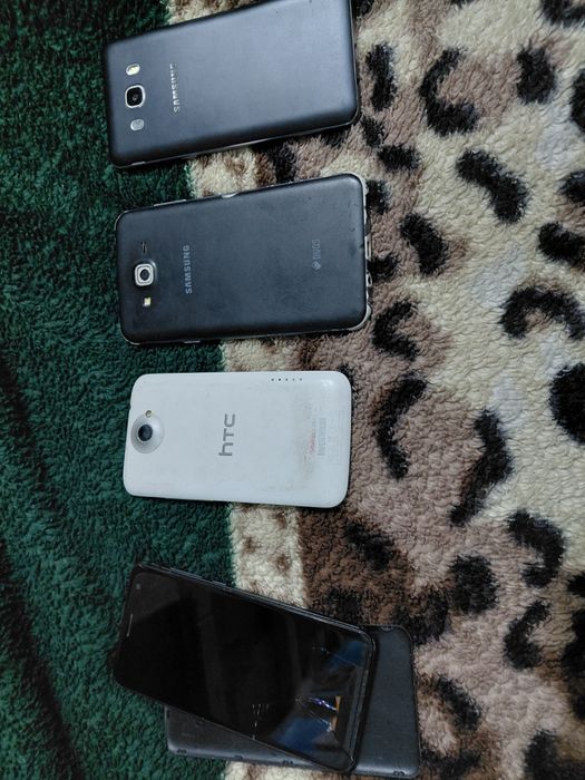 Продам телефоны на запчасти