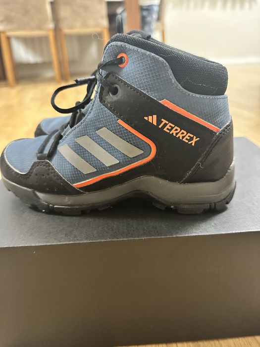 Боти ботуши Адидас