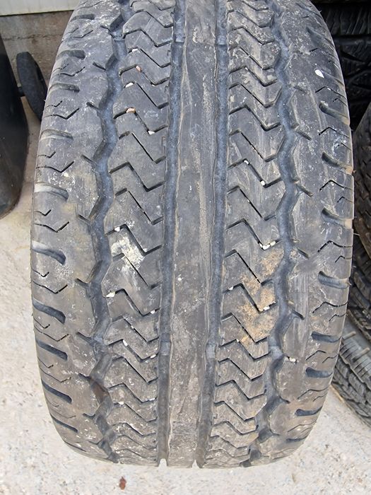 Anvelope 225/55R12C marca Kenda