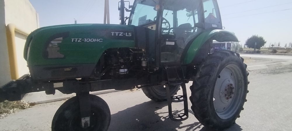Traktor ttz100 sotiladi