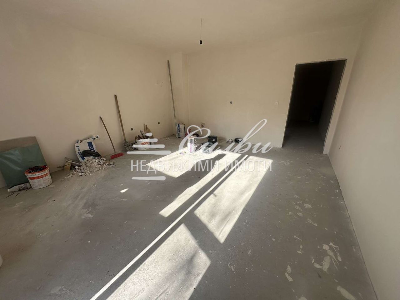 Продава се Двустаен апартамент в Търговище, Запад 1 - 88 кв.м за 811 €/кв.м - Снимка #3