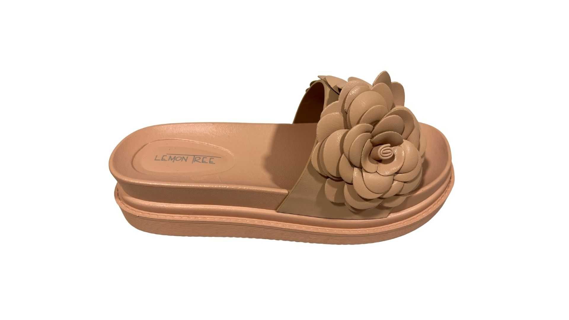 Дамски чехли на платформа със цвете