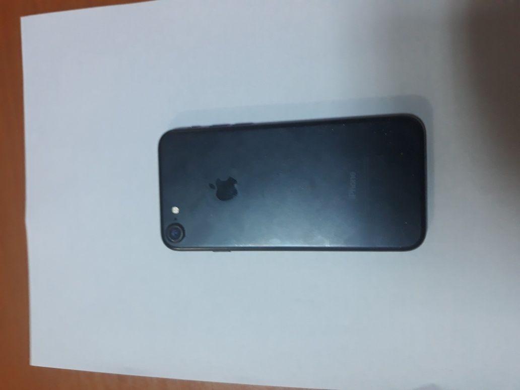 Vand iphone 7 32 gb