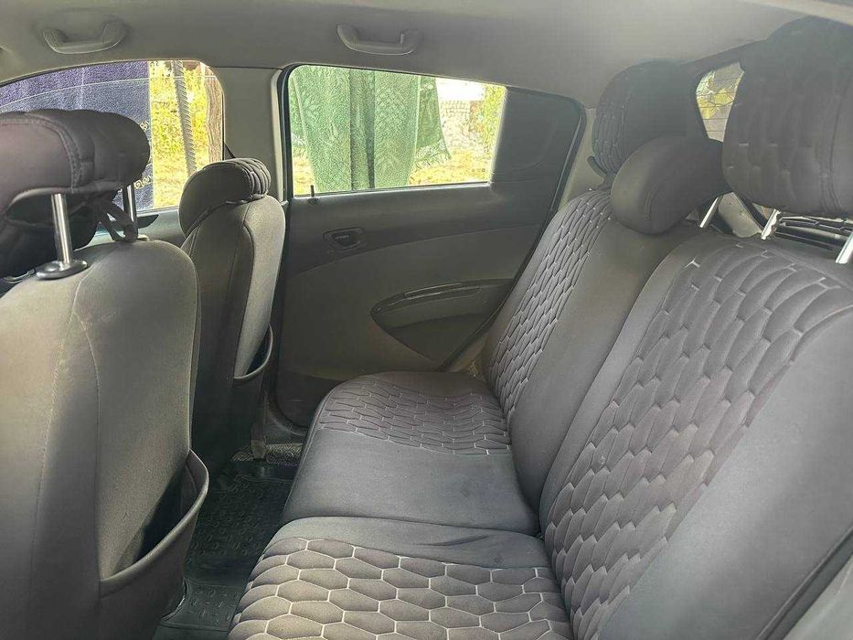 Chevrolet Spark sotiladi