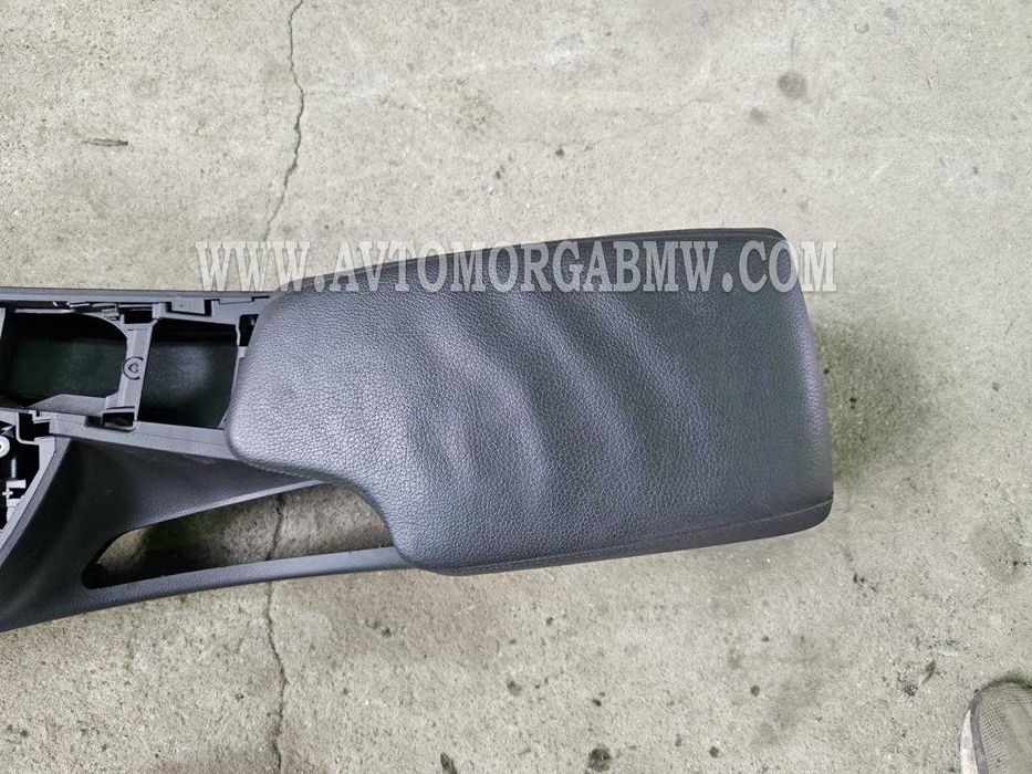 Бмв 3 Ф30 Ф31 Барче с подлакътник черен черно Bmw F30 F31