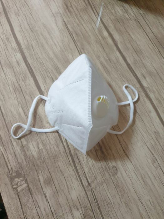 Маска лицевая с клапаном ! Отличная защита от загрязненного воздуха !!