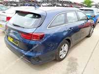 Dezmembrez Kia Ceed 3 [2018 - 2020] SW wagon 5-usi 1.0 T-GDI MT (120 hp)