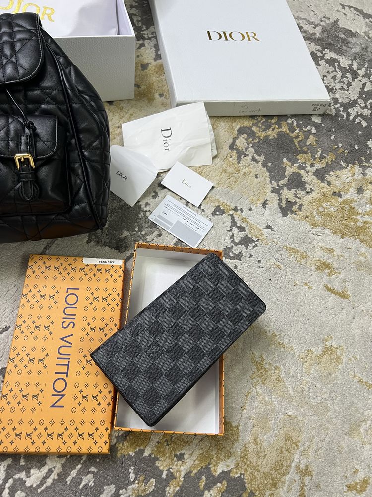 Portofel Louis Vuitton unisex :Colecția noua/Poze reale