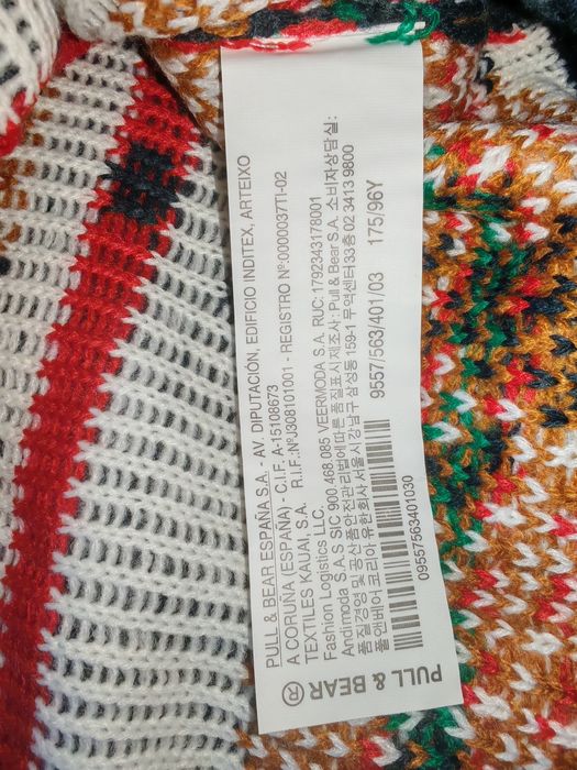 Pulover marimea M Pull&Bear,cu tematica Merry X-Mas, purtat o data.