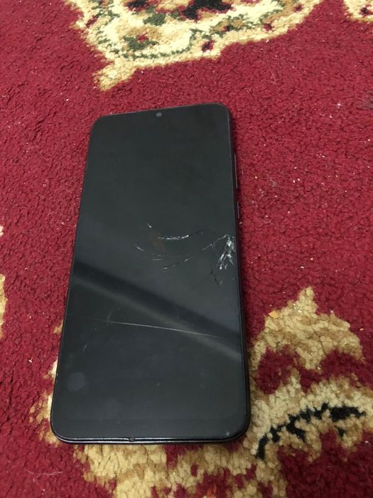 Redmi 10 продаетьса за 8тыс