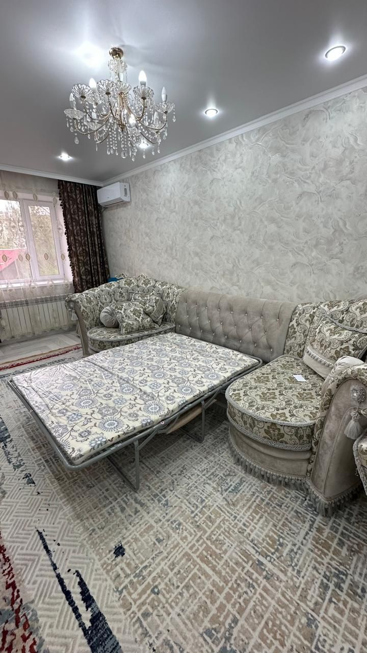 Продам диван в отличном состоянии