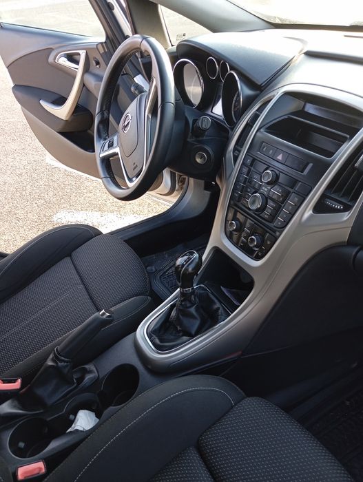 Opel Astra J Sport Tourer 1.7cdti