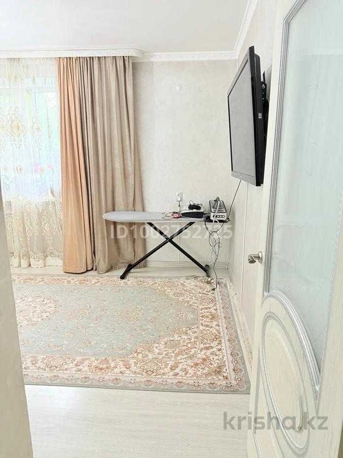 Продам 4 ком 4 мкр Айжан Империя