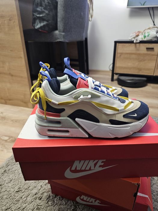 Оргинални дамски маратонки найк фуриоза, размер 40.5, Nike furyosa