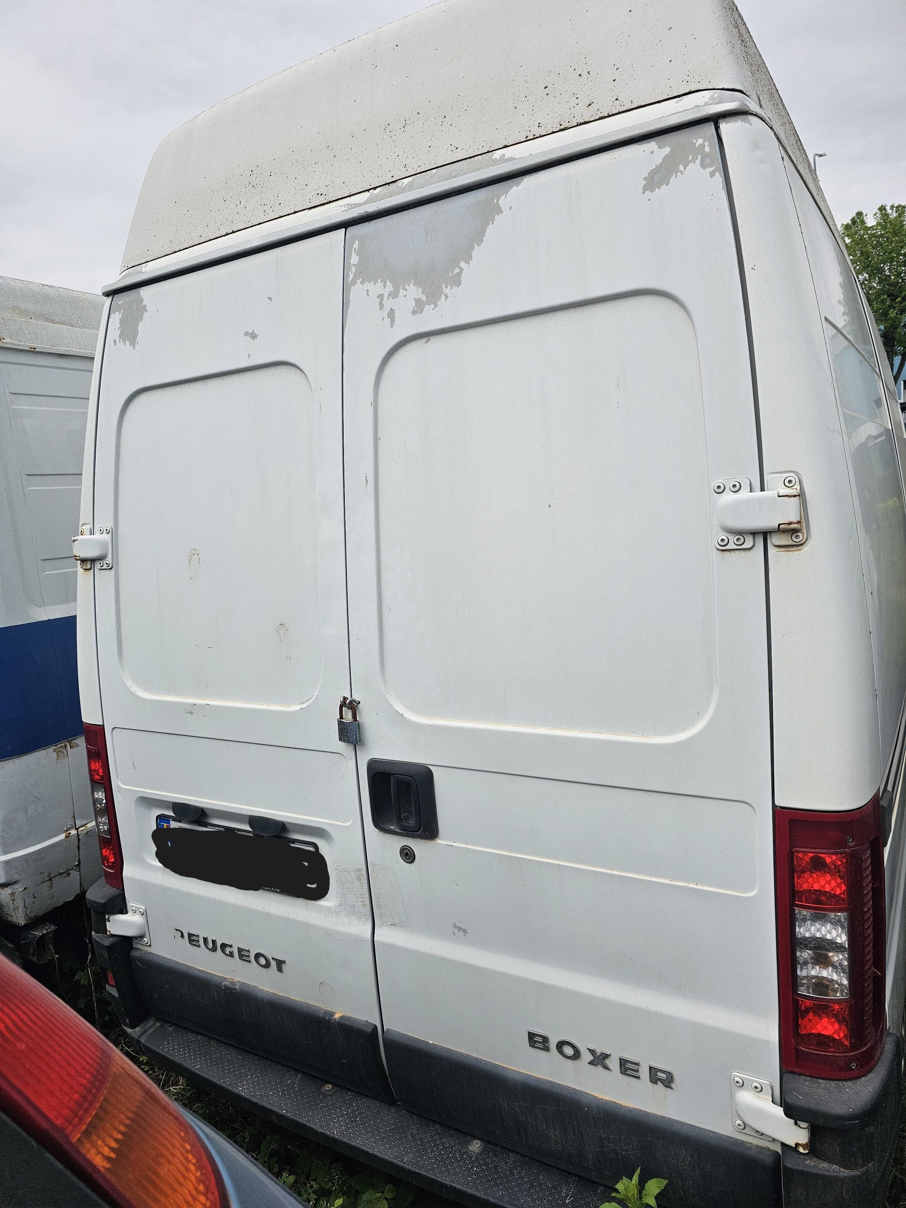 Dezmembrez Peugeot Boxer