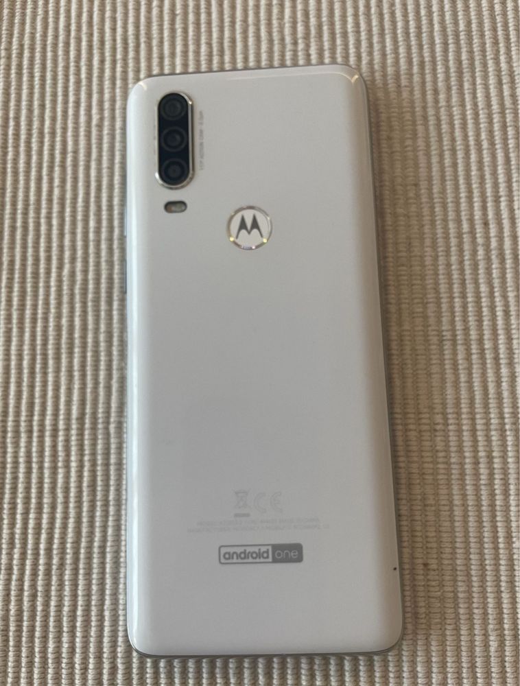 Motorola one action