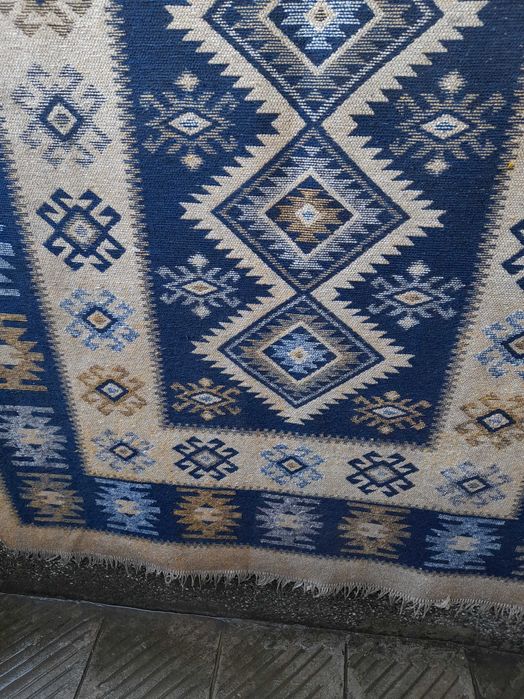 Чипровски килим стар