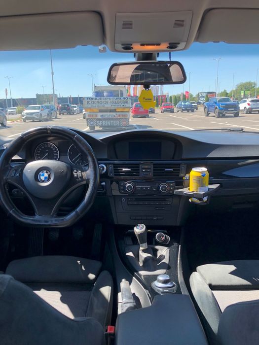 Vând sau schimb BMW 318D
