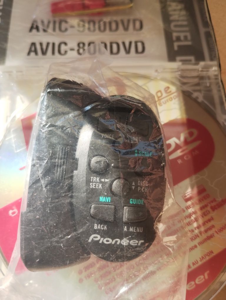 Авто навигация Pioneer AVIC-800DVD