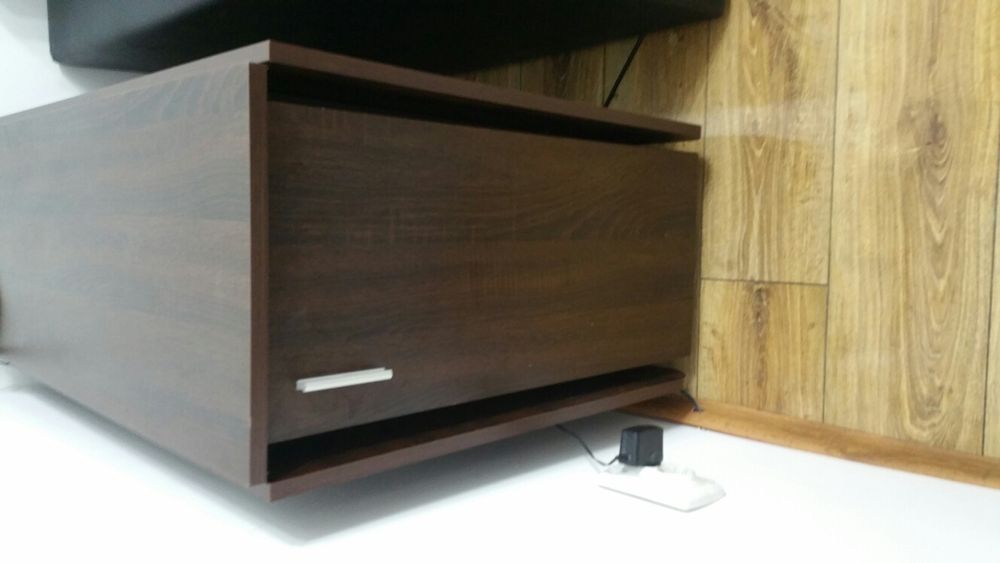 Masă plianta cu  roti