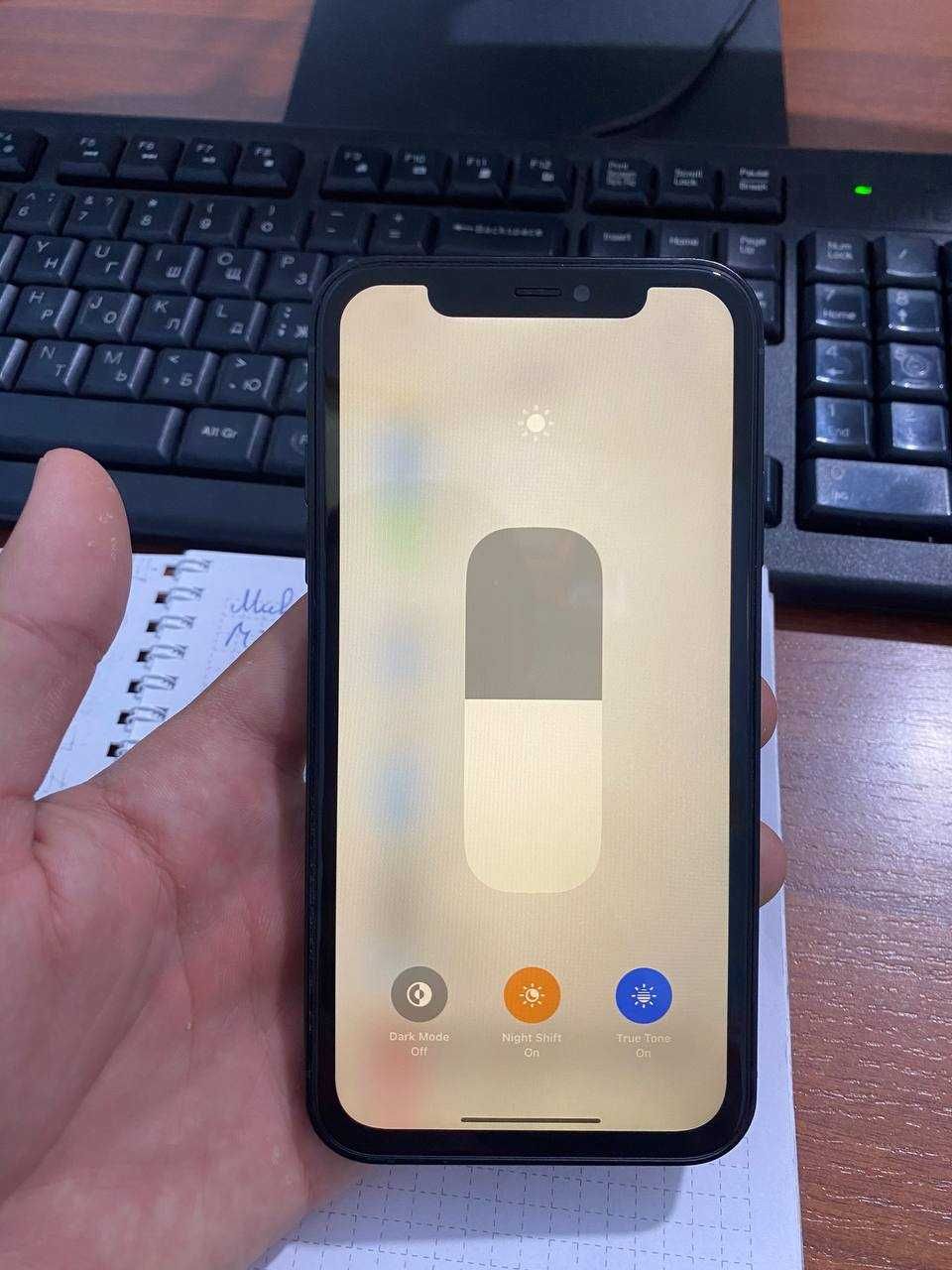 iPhone 11  iPhone 16 qilingan 128gb black