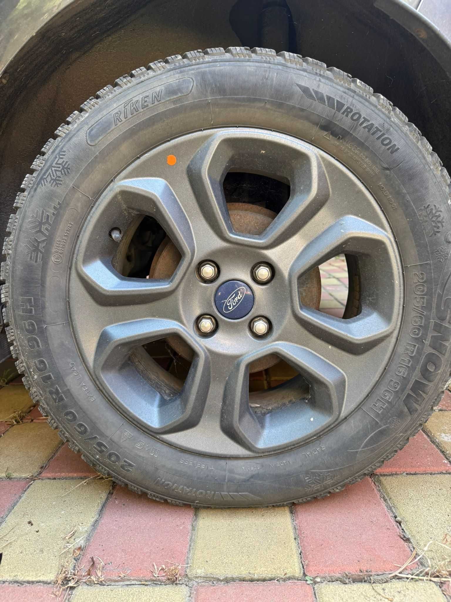 Ford EcoSport-2019
