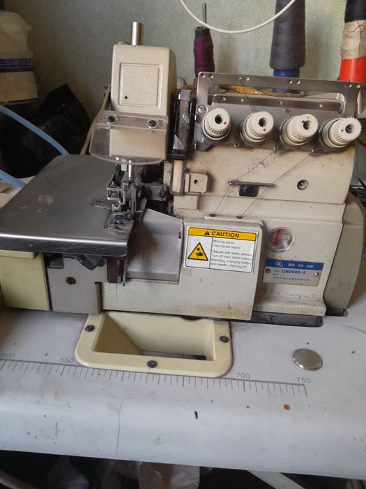 Пятиниточный оверлог