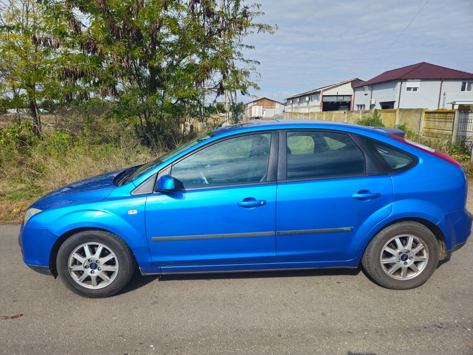 Vând Ford Focus 2006 motor 1.6