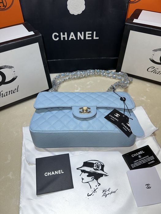 Geanta Chanel 26cm blue cu accesorii gold