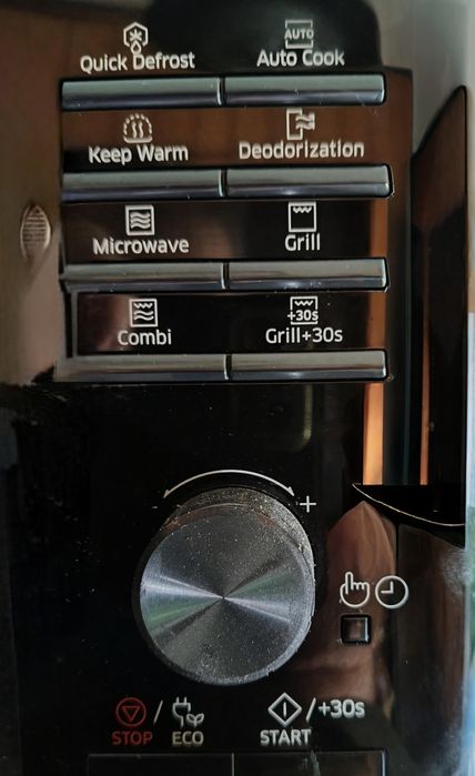 cuptor microunde Samsung MG23K3515AK 23l, grill -impecabil