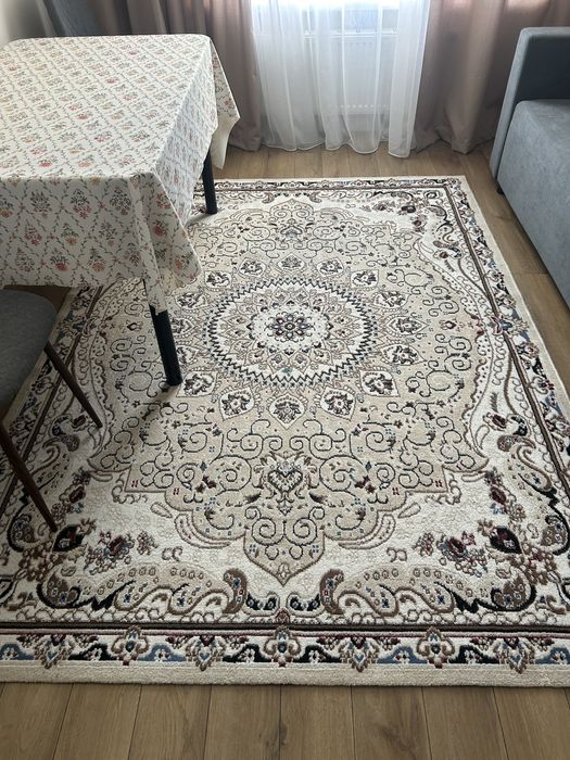 Продам ковер, краткошерстный
