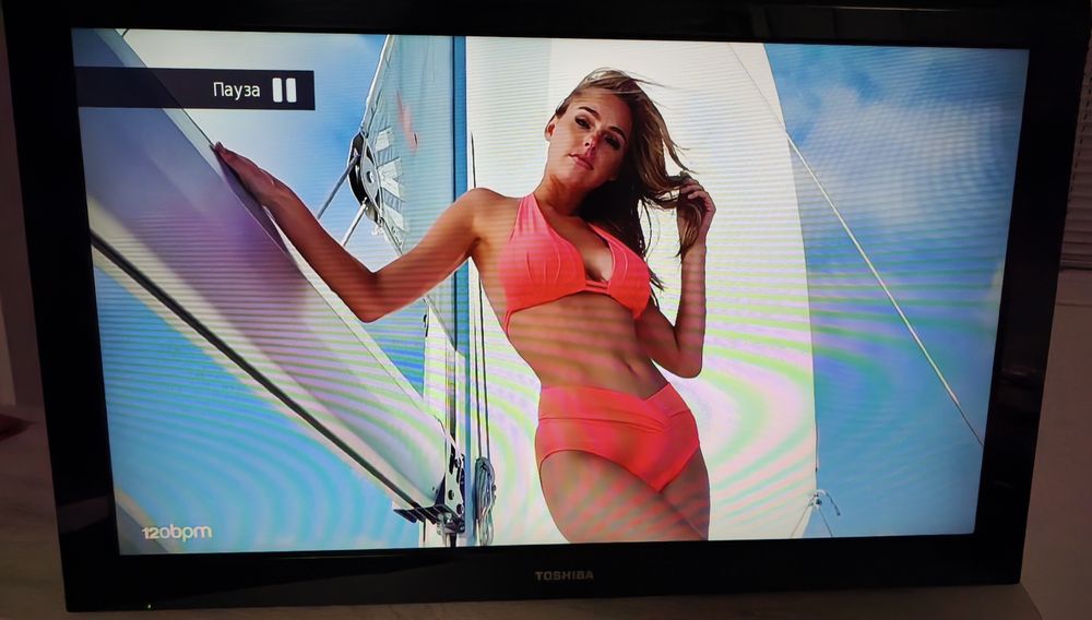 Телевизор Тошиба 32 инча