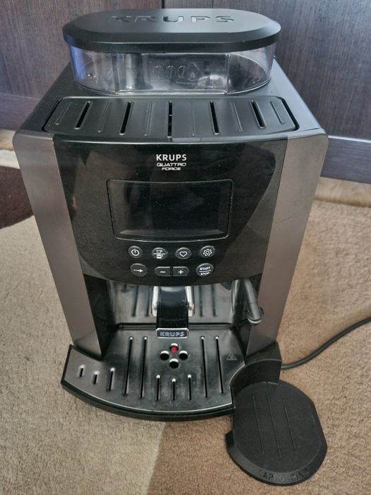Expressor / espressor Krups EA819E10 original perfect funcțional