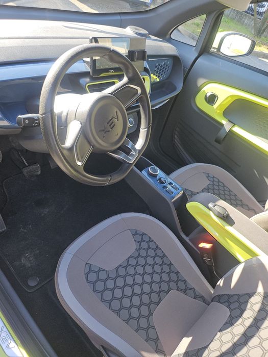 XEV YOYO, 09/2022, 2300km, Electric, se poate conduce de la 16 ani!