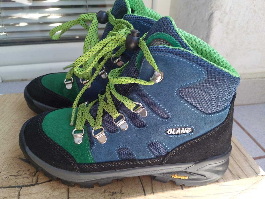 Зимни детски обувки Olang