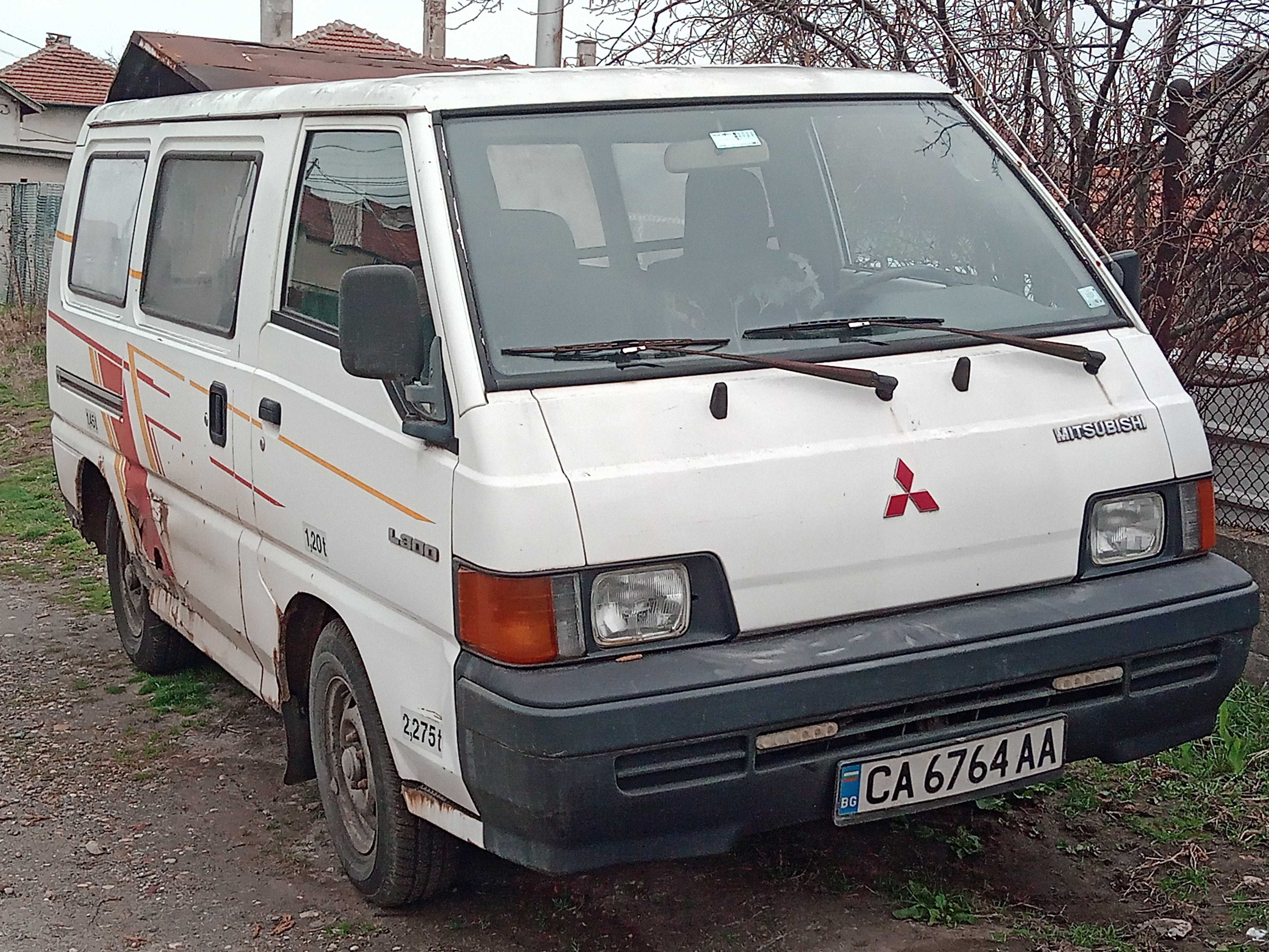 Mitsubishi l300 бензин 1,6