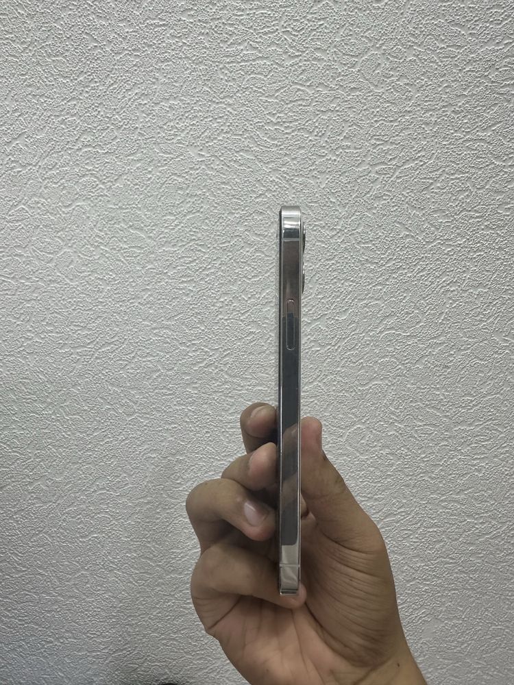 iPhone 12 pro с гарантией идеал 256 gb