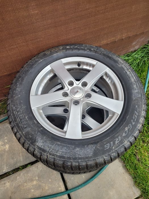 Vând set 4 jante r16 VW DEZENT