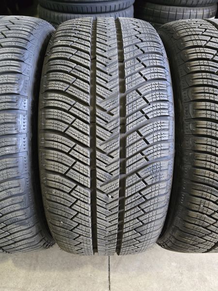 255/45/19 MICHELIN 4бр