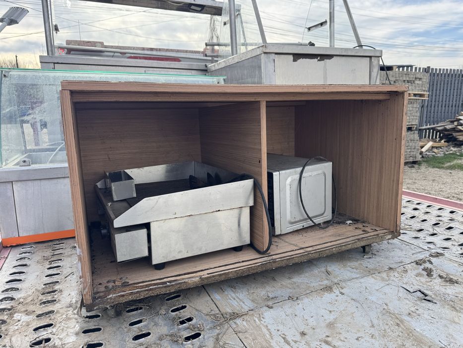 Grill profesional electric si cuptor cu microunde