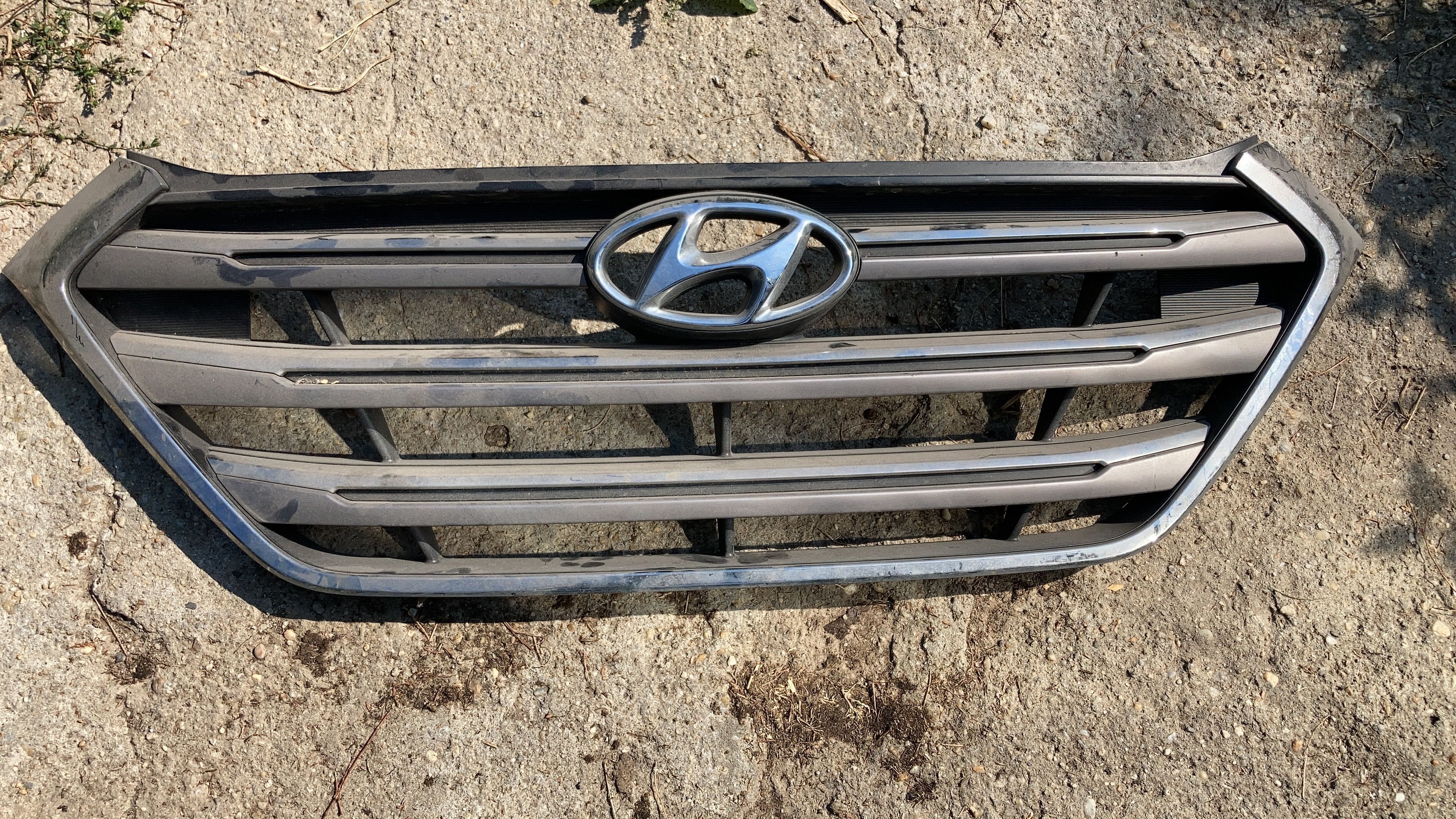 Grila Hyundai Tucson 3 III 2015 , 2016 , 2017 , 2018 grila radiator