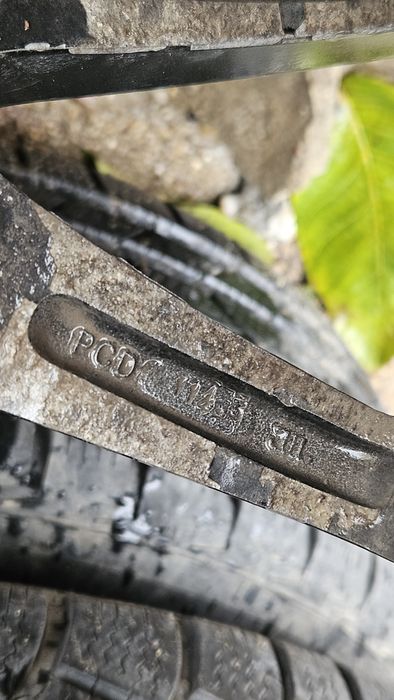 4бр 200лв гуми с джанти Arcasting