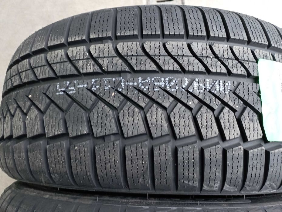 Anvelope Goodride 235/40/18 Noi De Iarna