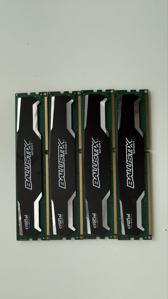 4x8gb ram Crucial ddr3