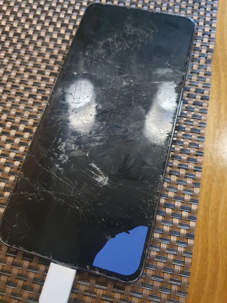 Samsung S21 за части