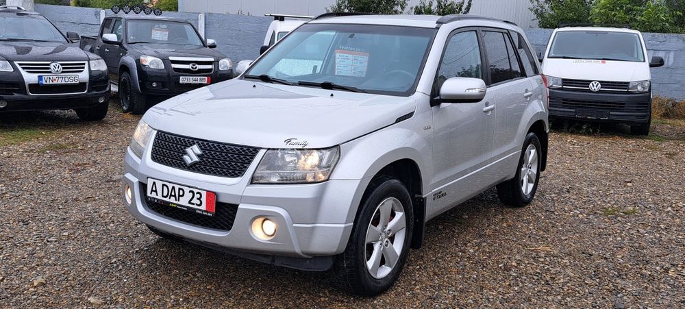 Suzuki Grand Vitara 1.9 DIESEL 131 CP E5 4x4 MIC/MARE an 11.2011