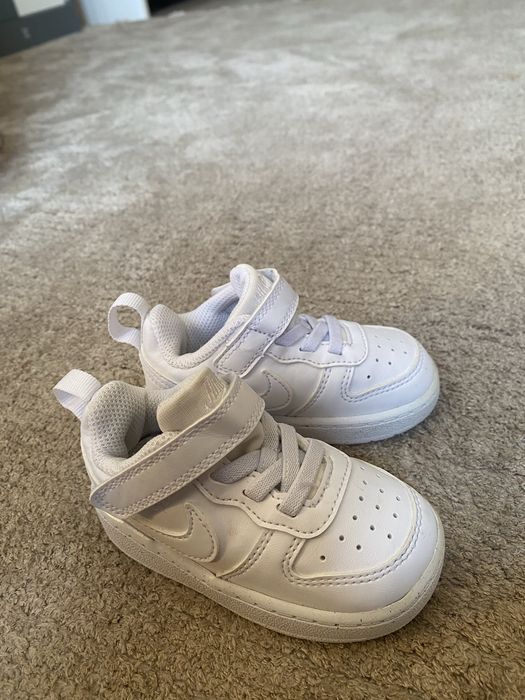 Бебешки кожени обувки Nike