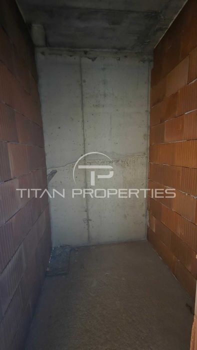 Тристаен апартамент Кючук Париж