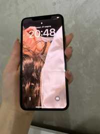 продам iPhone Xs max