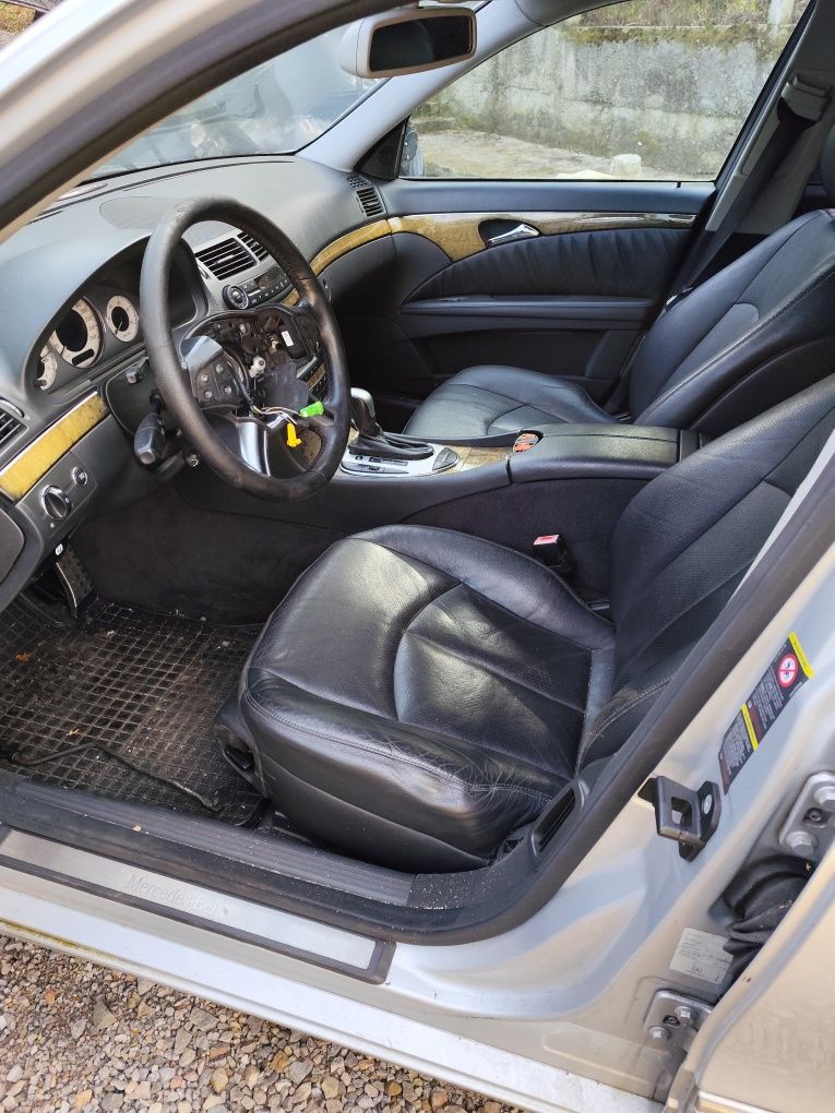 На Части Mercedes E420 W211 Avantgarde